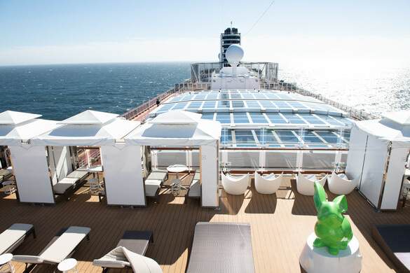 Holland America Line, Koningsdam, Retreat, Sun Deck 0.jpg